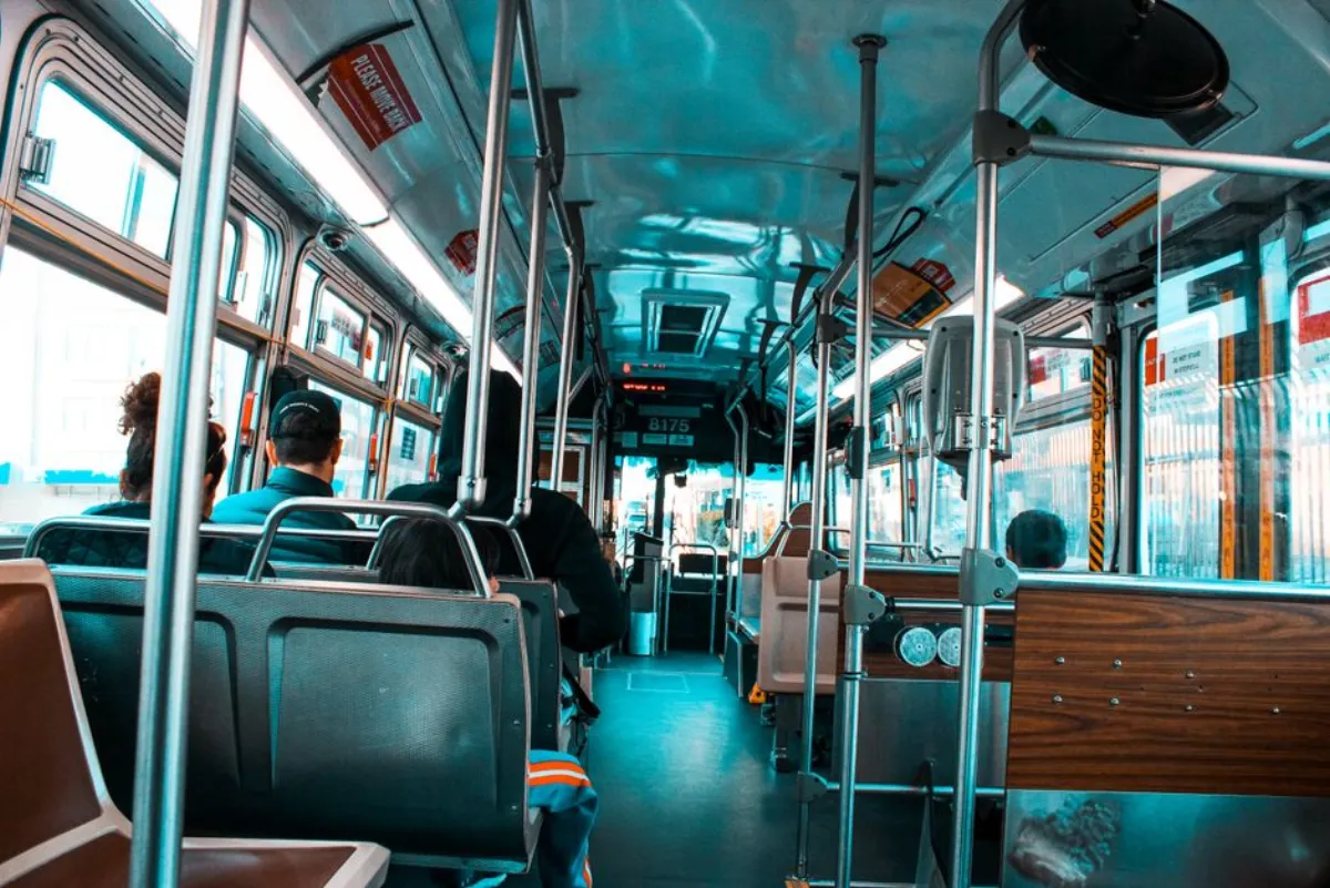 bus commute